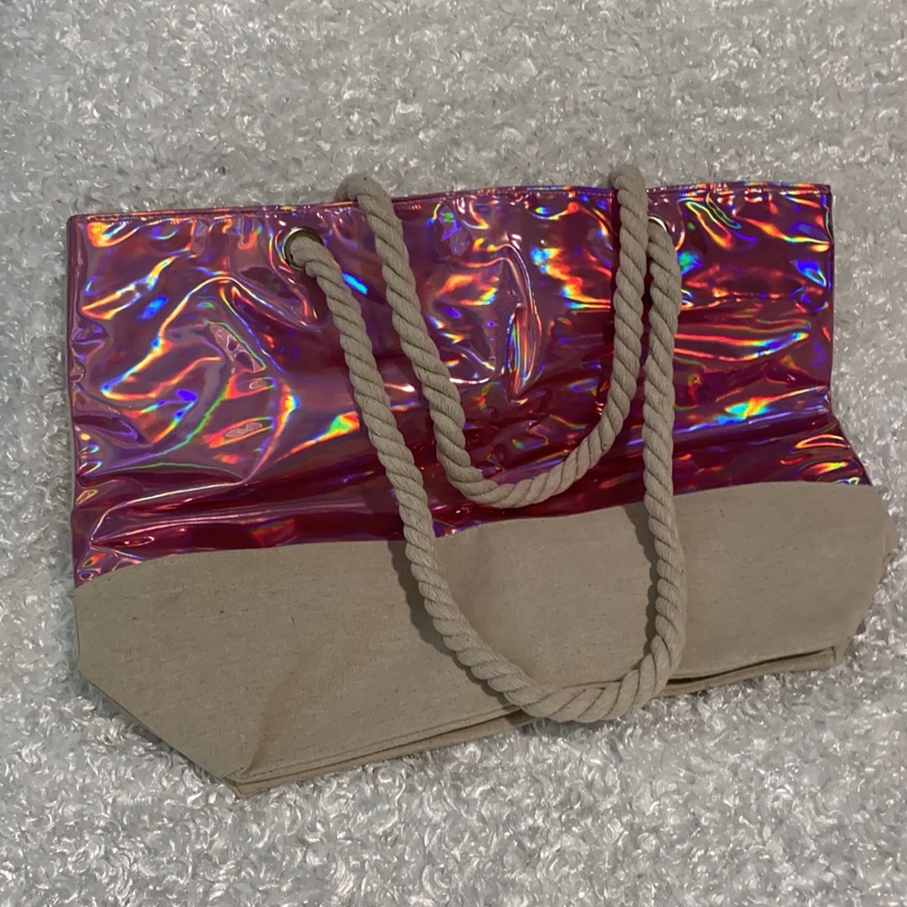 Beach Bag 🏖 - Picture 5 of 6